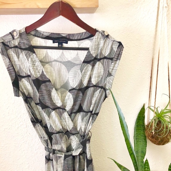 Banana Republic geometric dress - Picture 2 of 7